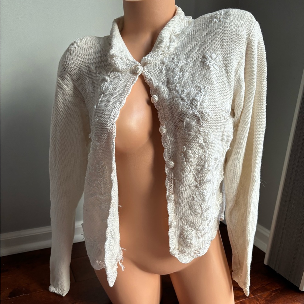 Heirloom Collectibles Sweater